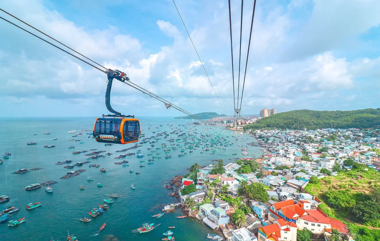 太陽世界360度全景跨海纜車