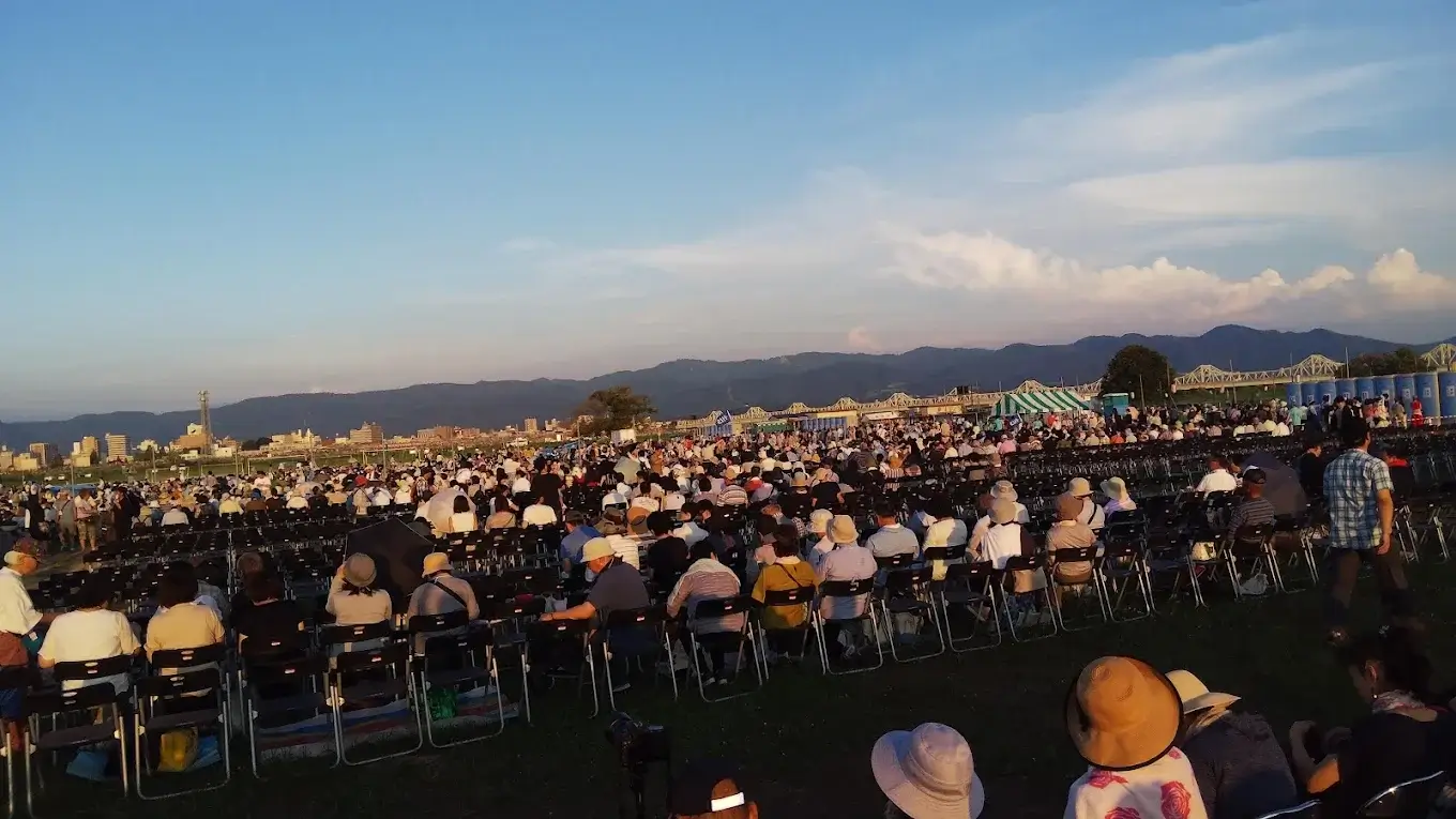 nagaoka-fireworks-festival-長岡煙火大會活動資訊-時間、門票購買、交通、推薦觀賞位置 (5)