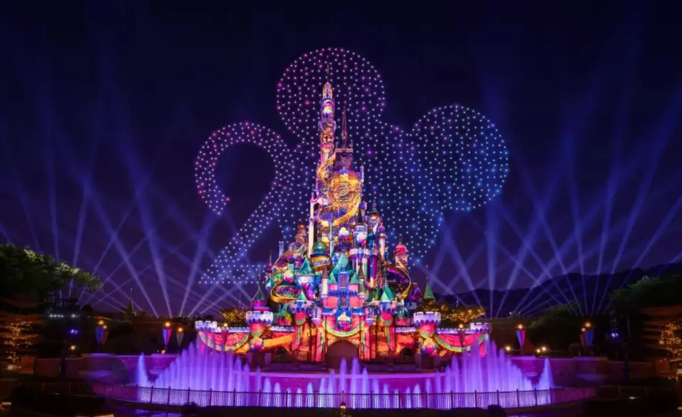 hongkong-disneyland－香港迪士尼20週年登場-門票價格線上購物必玩設施入園預約煙火時間交通 (2)
