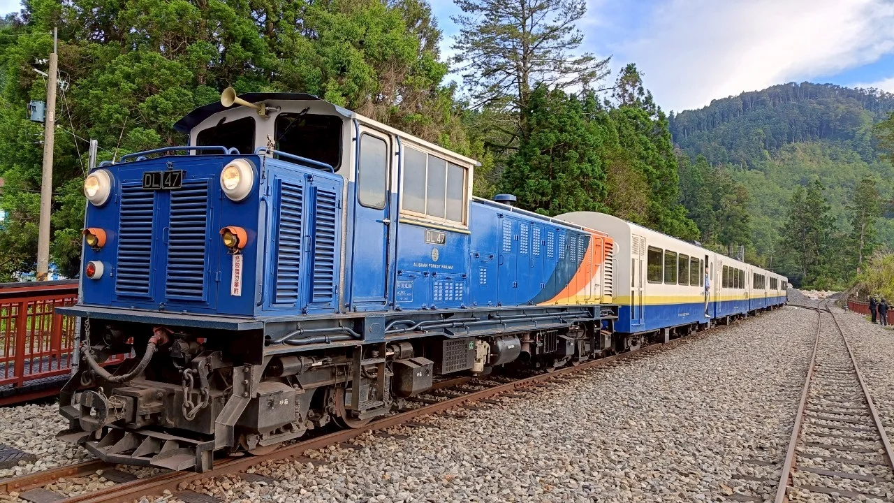 railtour-vivid-express-栩悅號觀光列-訂票資訊票價時刻表路線列車特色 (3)