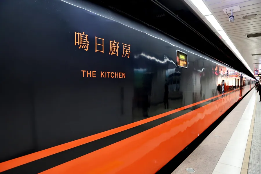 鳴日廚房