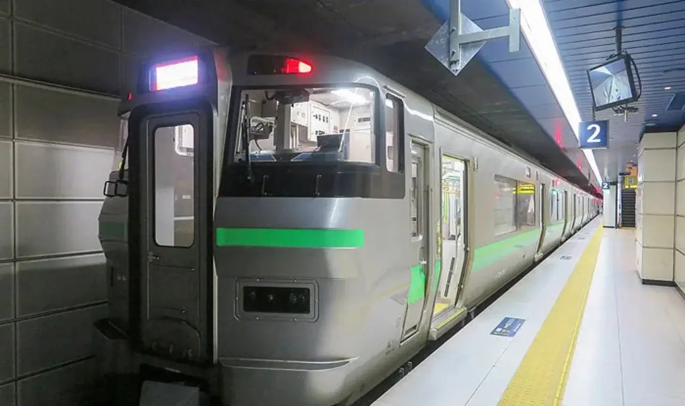 sapporo-airport-to-city-北海道新千歲機場到札幌交通-JR、機場巴士 (2)