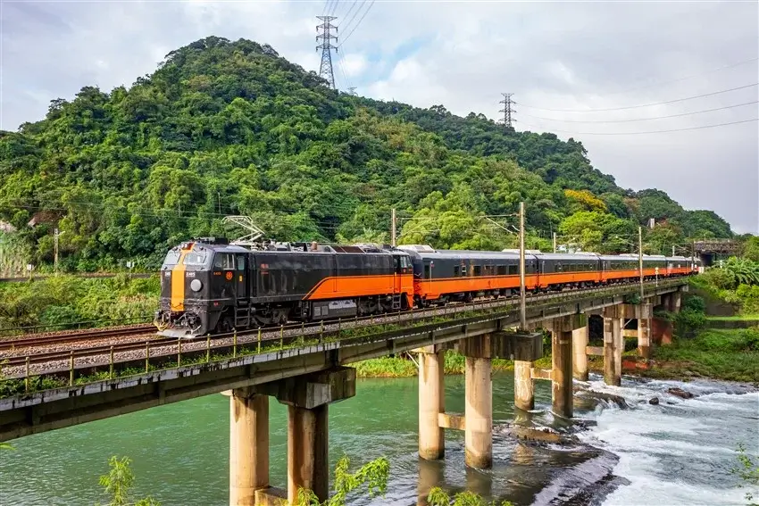 railtour-future-鳴日號＆鳴日廚房怎麼預訂？價格、路線與時刻表 (4)
