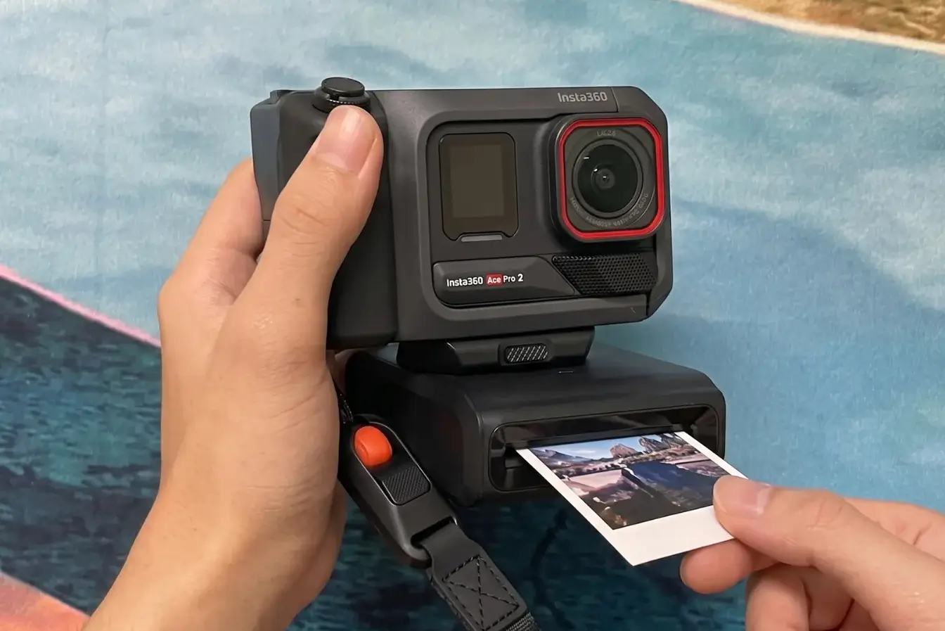 【口袋列印機推薦】Insta360 Ace Pro 2 閃印套裝值得買嗎?實測畫質、列印速度、耗材成本 - 第2張圖 insta360-acepro2-pocket-printer-review (8)