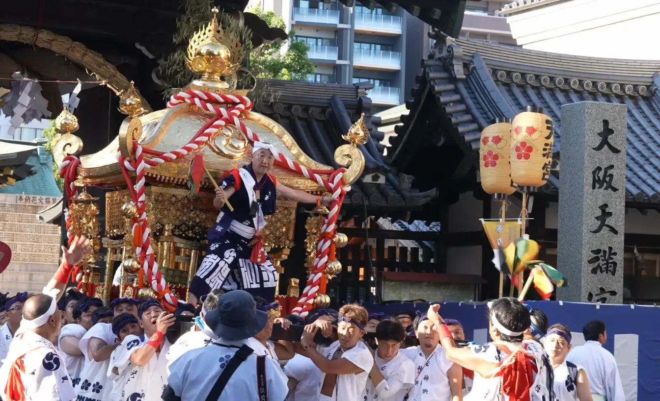 大阪天神祭2026》奉納花火、船渡御日期、屋台夜市,交通與觀賞攻略一次看! - 第8張圖 osaka-tenjin-matsuri-大阪天神祭奉納花火、船渡御 (5)